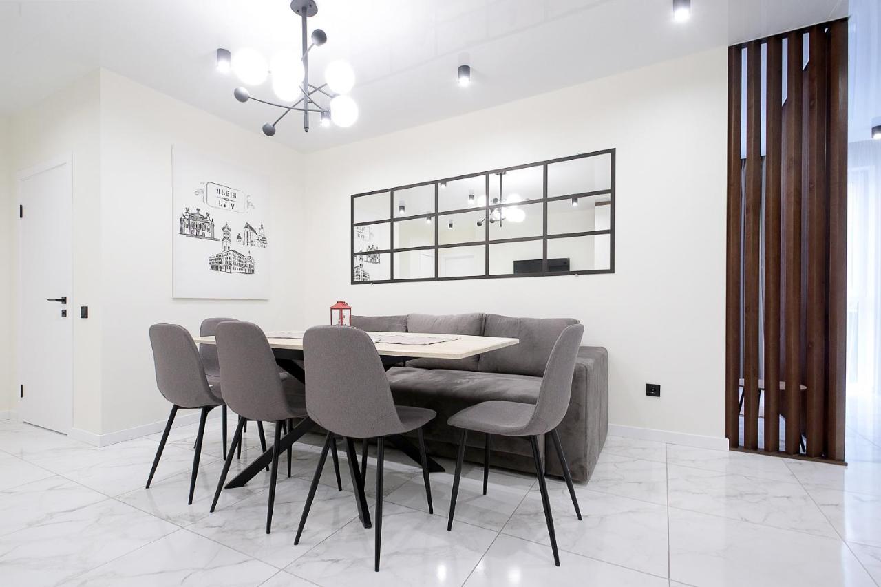 Luxury Nest Lviv Center Apartment Luaran gambar